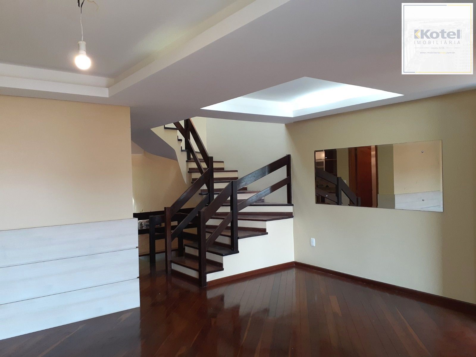 Casa de Condomínio 3 quartos à venda, 160m², Nonoai - Porto Alegre