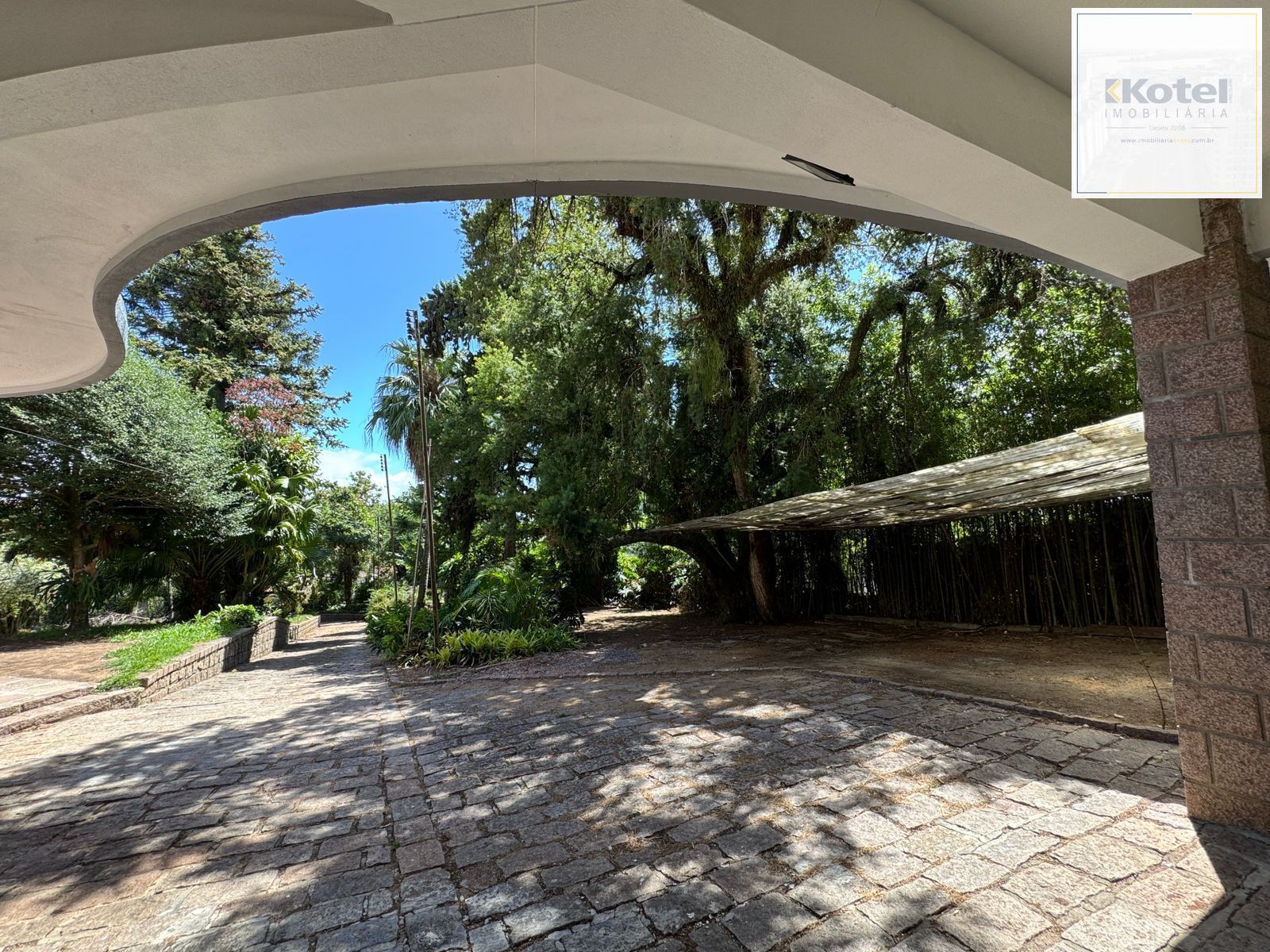 Tristeza -Imóvel único- Terreno 3658 m² privativos, casa 500m², 5d, reformada — foto 5