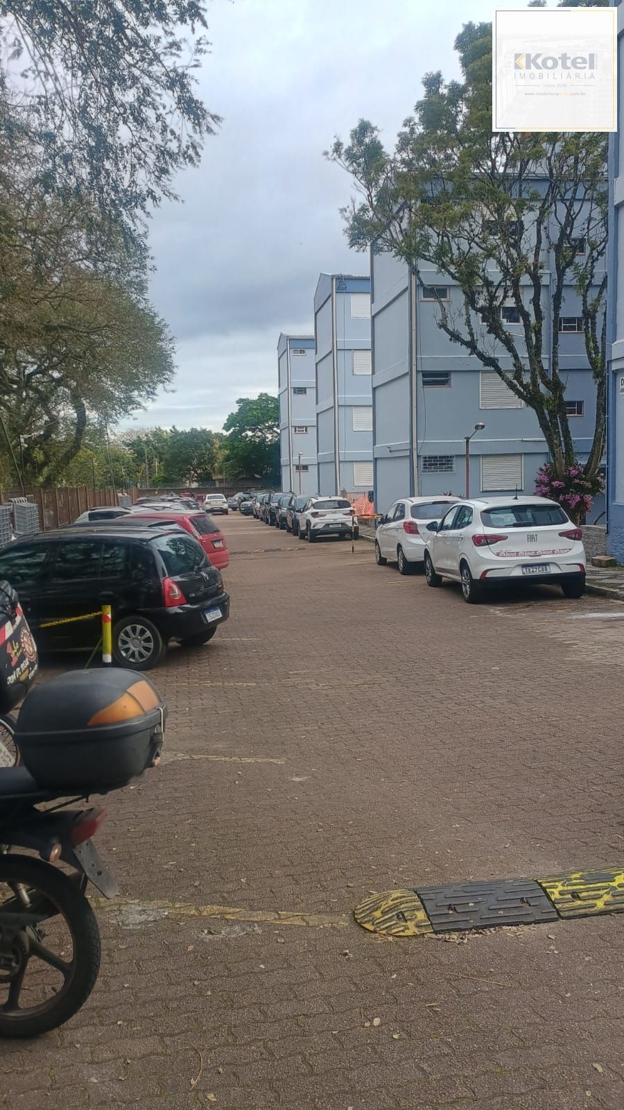Excelente apartamento de 2 dormitórios no bairro Camaquã.