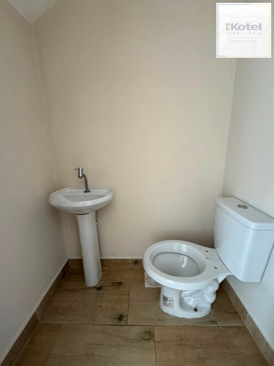Muito bom sobrado em condomínio fechado, — foto 4