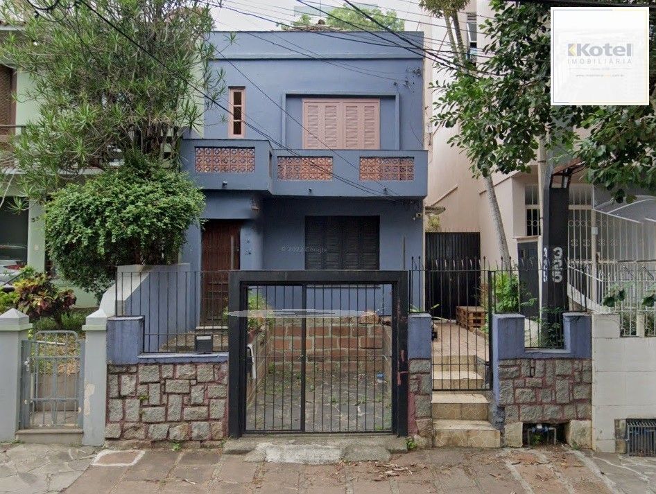 Casa com 3 dormitórios e 1 vaga de garagem, em terreno com 435,60m² (6,60m de frente por 66,00m de extensão). — foto 2