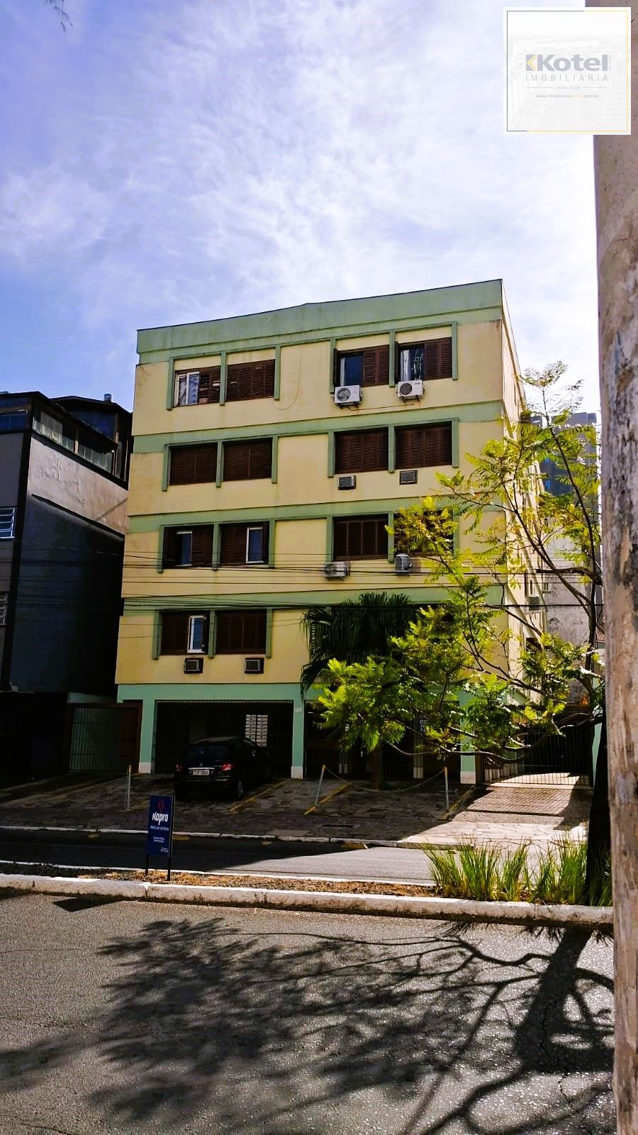 Lindo Apartamento com 1 dormitório no Bairro Menino Deus. — foto 2