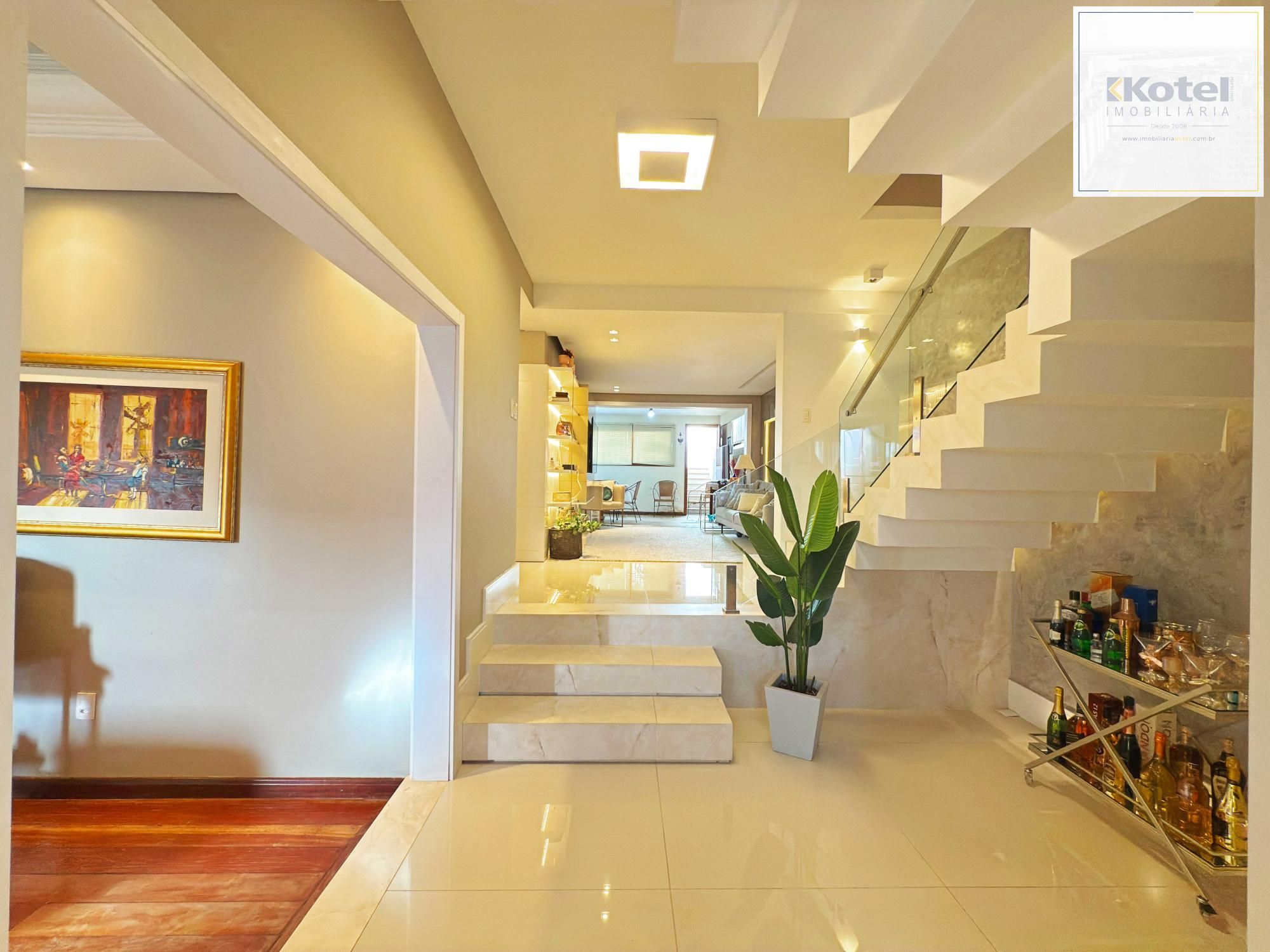 Linda residência estilo sobrado construída nos altos do bairro Ipanema — foto 4