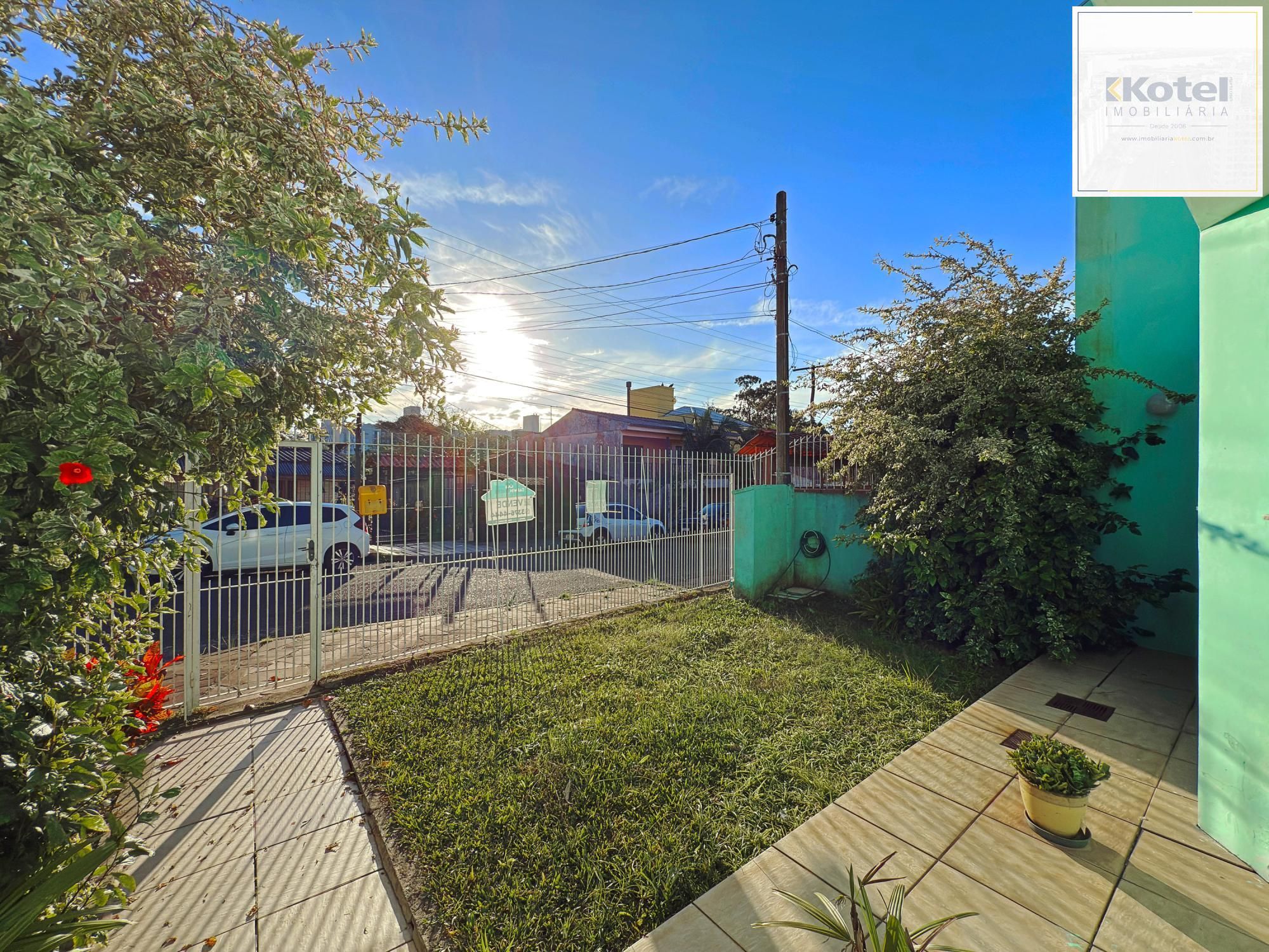 Residência com 4 Dormitório(s) Bairro Vila Nova
