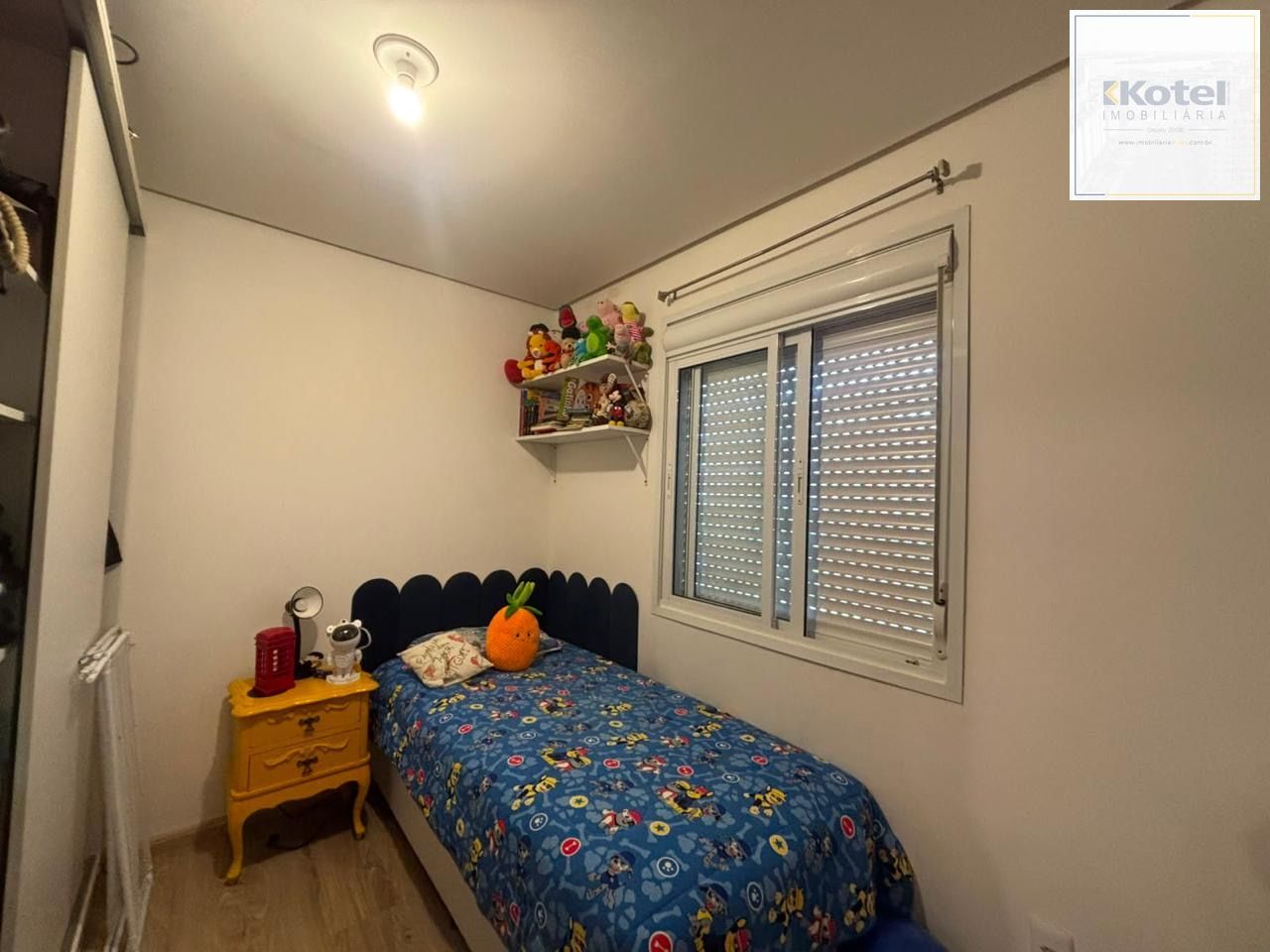 Apartamento com 2 dormitórios e 1 vaga coberta na Dea Coufal