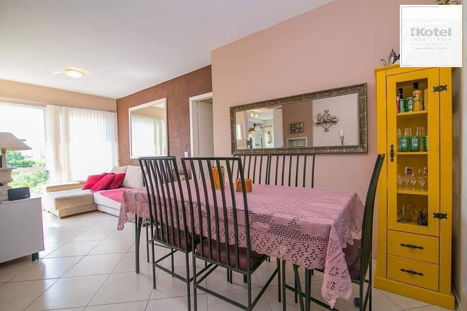 Ótimo apartamento no Condomínio Jardins de Provence, no Bairro Cristal, com 3 dormitórios. — foto 5