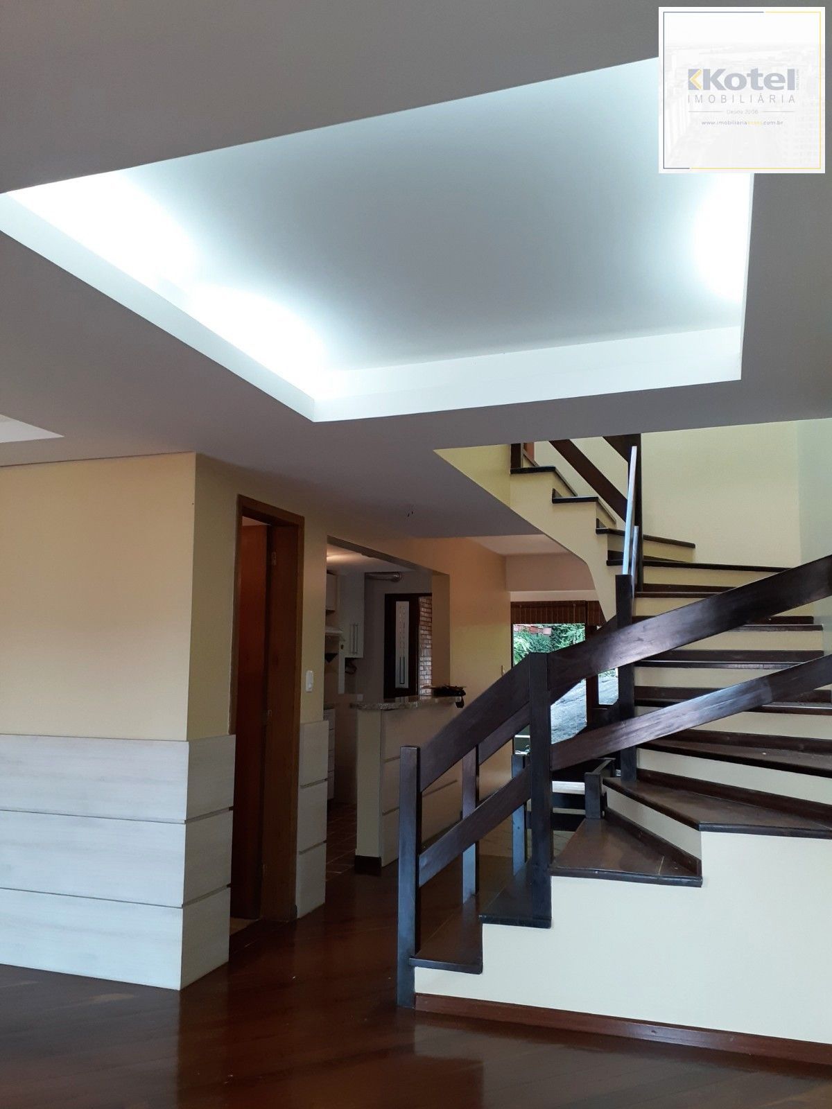 Casa de Condomínio 3 quartos à venda, 160m², Nonoai - Porto Alegre
