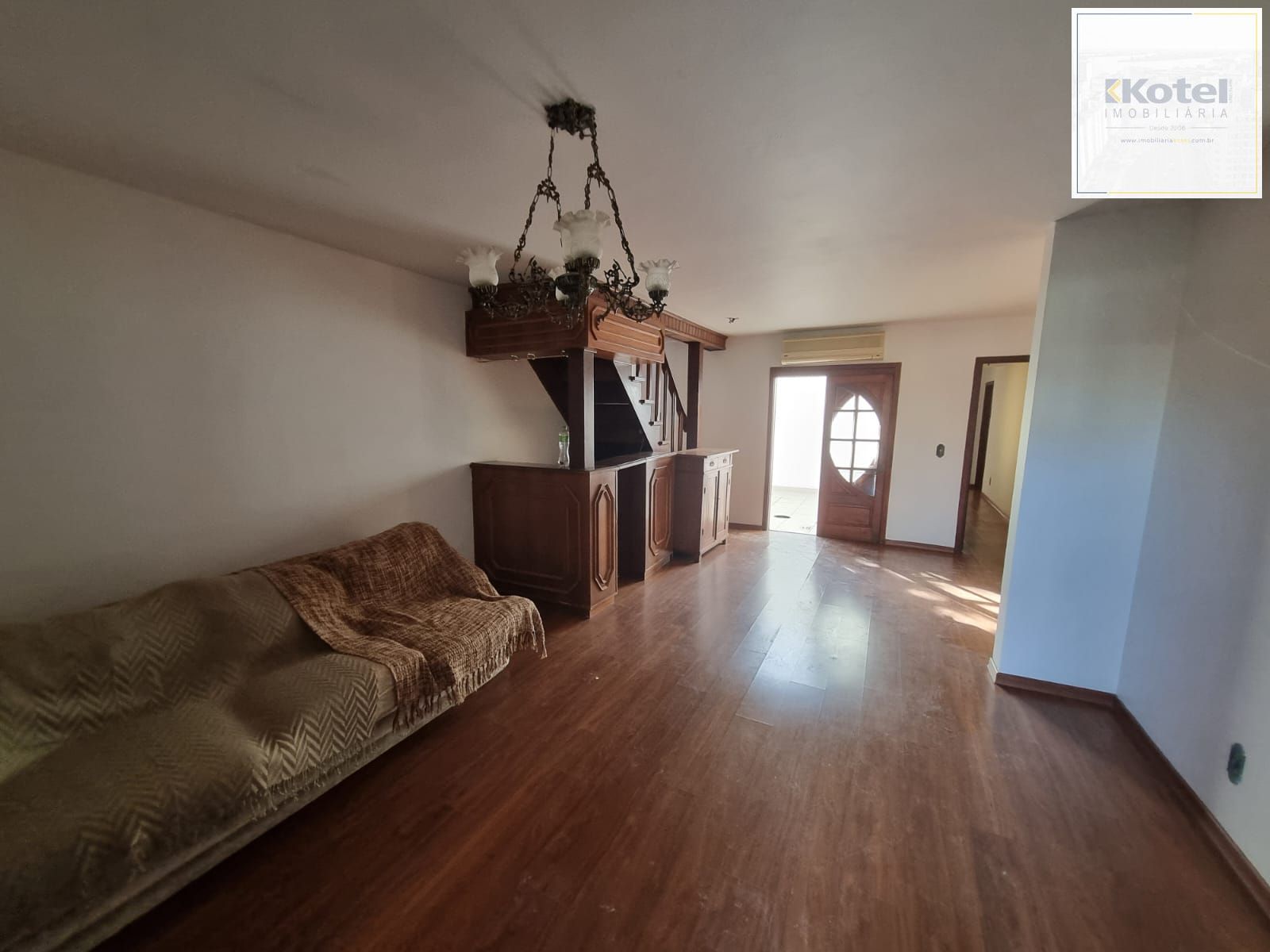 Residência no bairro Camaquã, com 3 dormitório(s), e 3 banheiros, — foto 5