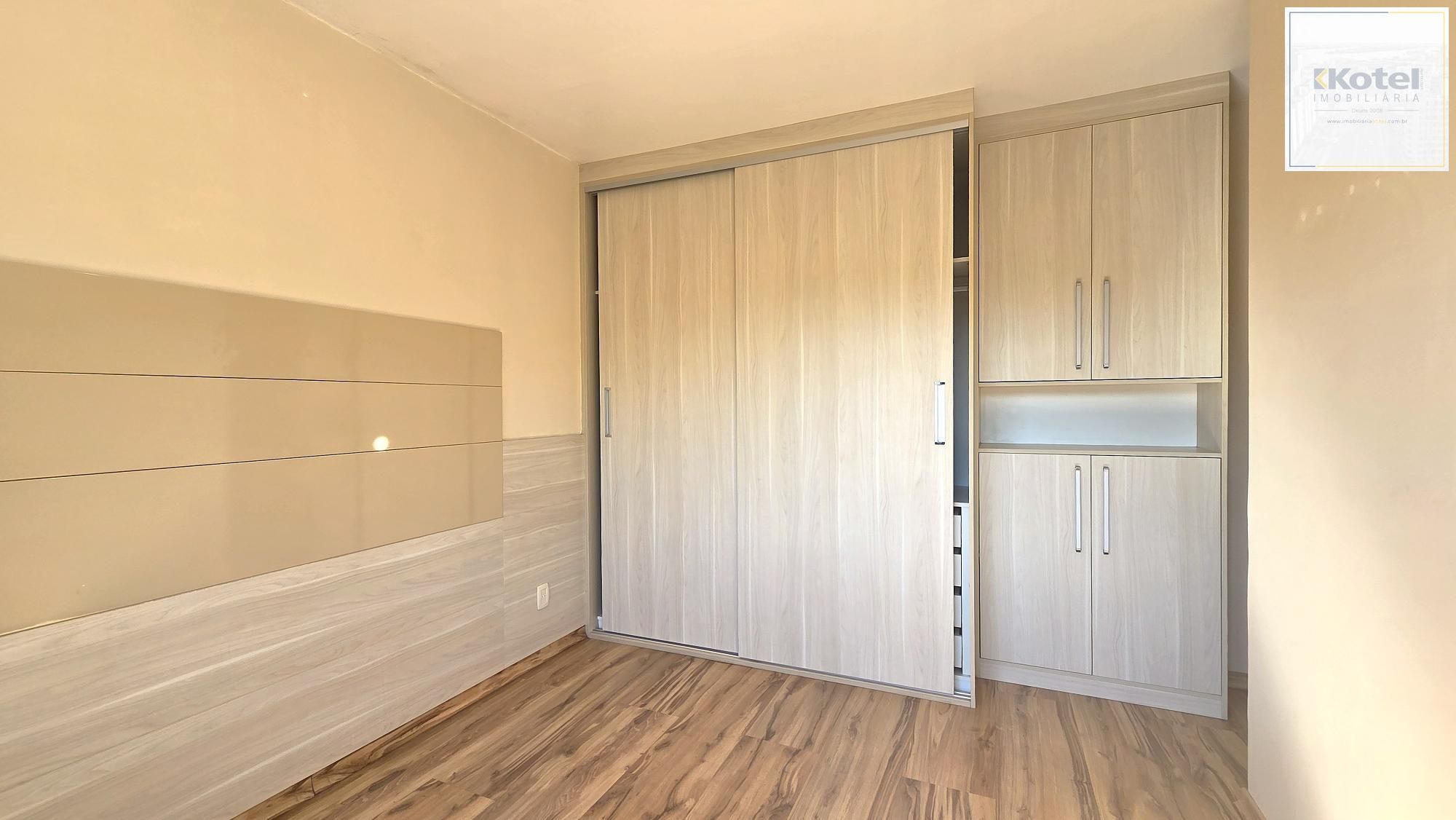 Excelente cobertura com 154m² de área privativa, 2 dormitórios e 1 vaga de garagem, localizada no bairro Menino Deus. — foto 5