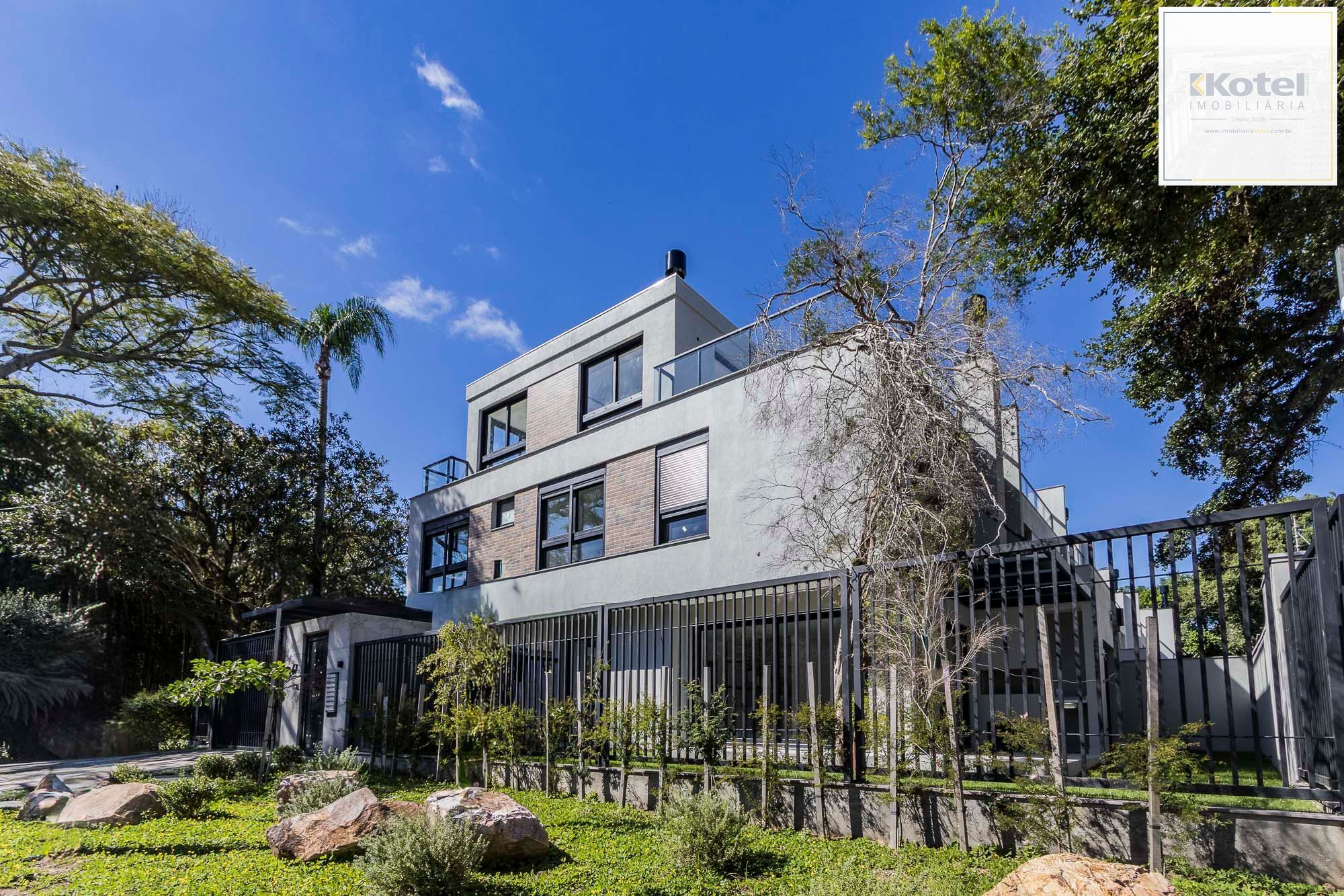 Casa Condominio em Porto Alegre, no bairro Tristeza, com 3 dormitório(s), à vend