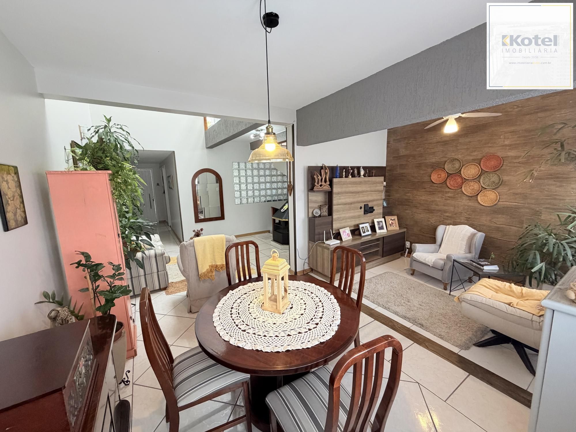 Casa 4 quartos à venda, 135m², Serraria - Porto Alegre