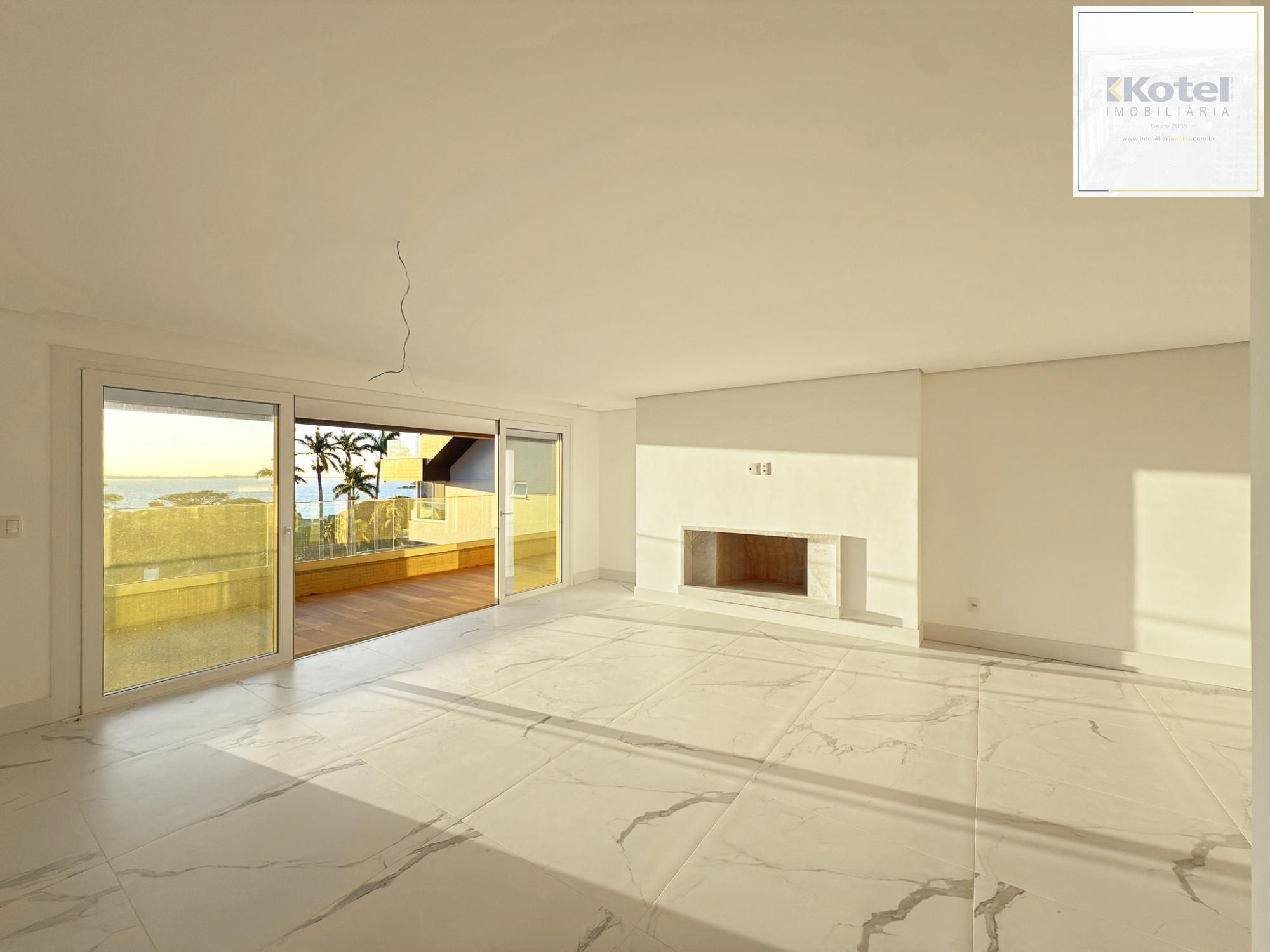 Belíssimo apartamento no Bairro Vila Conceição com 193m² privativos, 3 suítes e 4 vagas de garagem, no condomínio Altos da Chácara. — foto 2