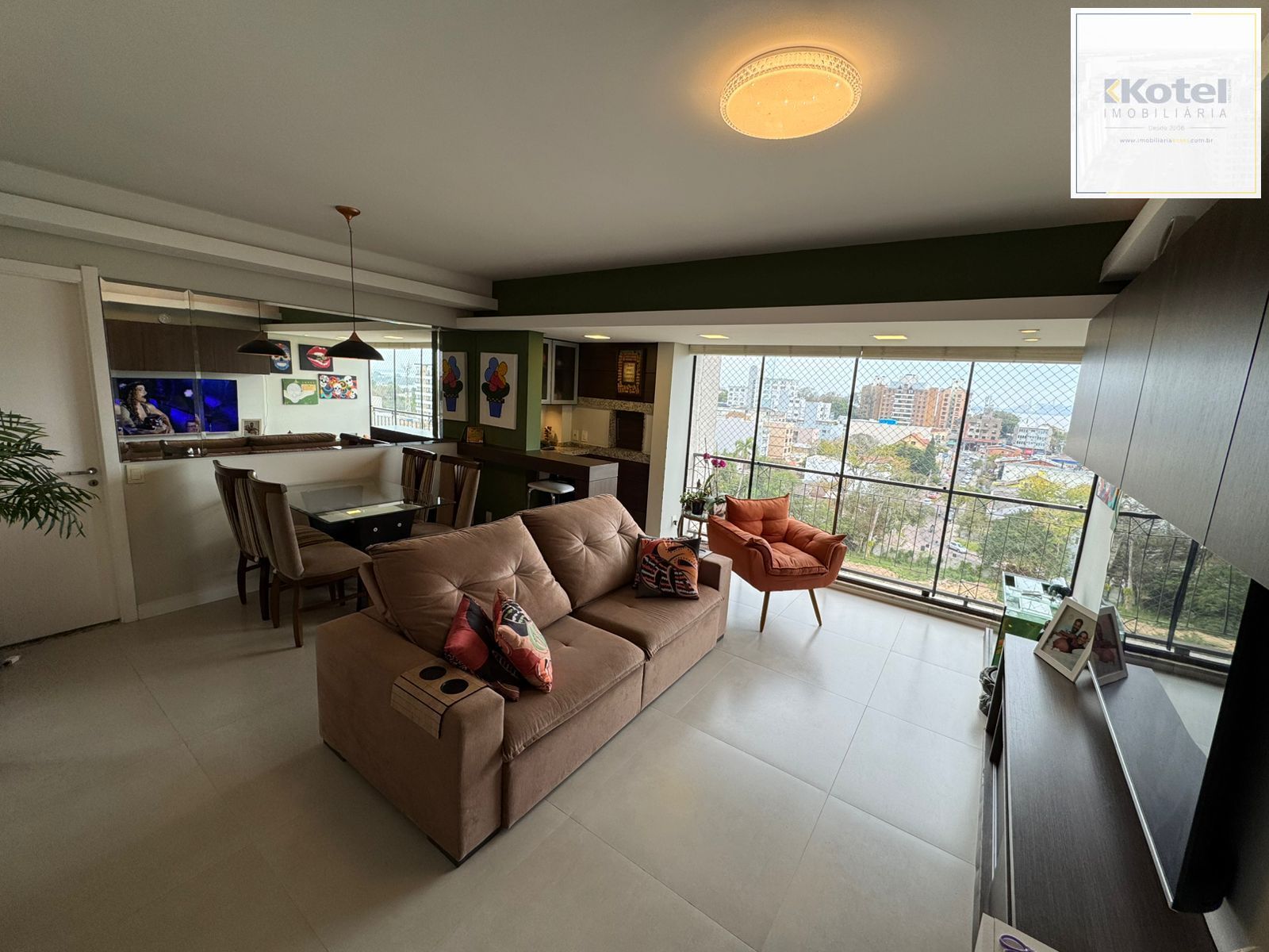 Casa de Condomínio 3 quartos à venda, 229m², Tristeza - Porto Alegre — foto 2
