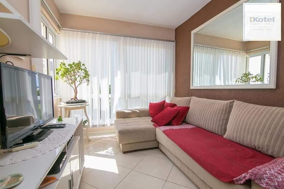 Ótimo apartamento no Condomínio Jardins de Provence, no Bairro Cristal, com 3 dormitórios. — foto 3
