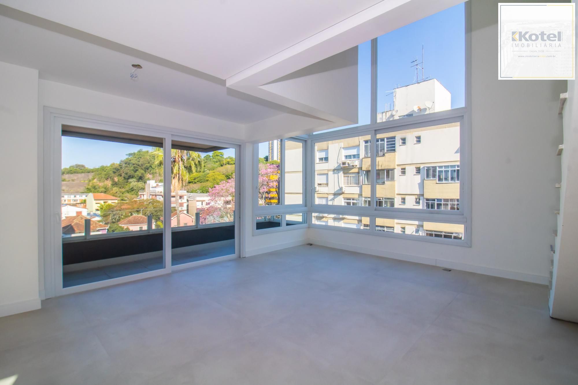 APARTAMENTO DUPLEX - 177m², 3 dormitórios, sendo 3 suites, Menino Deus — foto 3