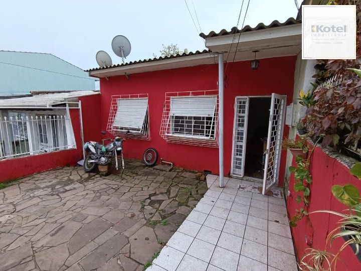 Casa com 3 quartos/dormitorios, vaga/ box garagem, no Bairro Aparício Borges, em Porto Alegre/RS
