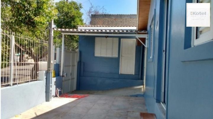 Ótima casa c/3 quartos, suite, 2 vagas e 120m², próximo á Igreja São Jorge — foto 4