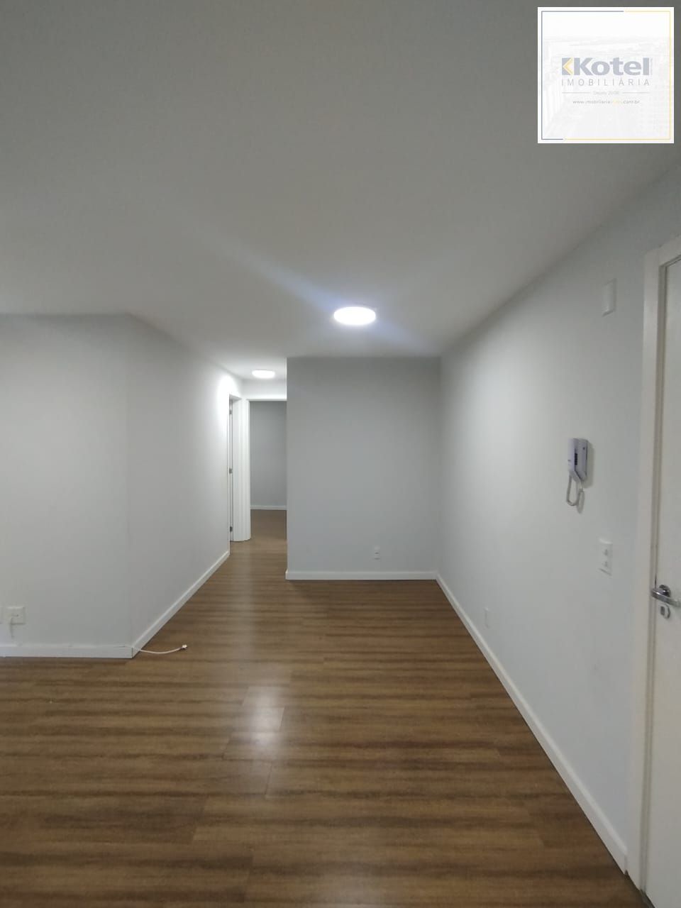 Um pedacinho do interior dentro de Porto Alegre - 2dorm com Pátio Gigante