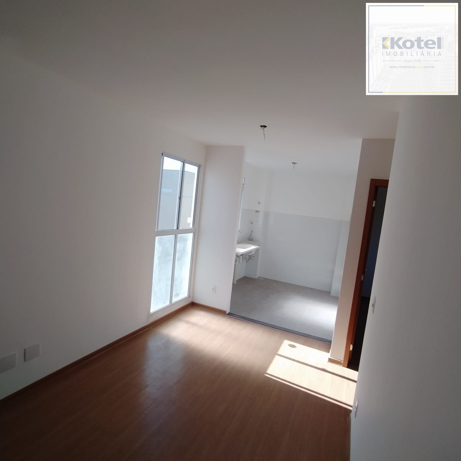 Apartamento 2 dormitórios com vaga exclusiva, nunca habitado — foto 2