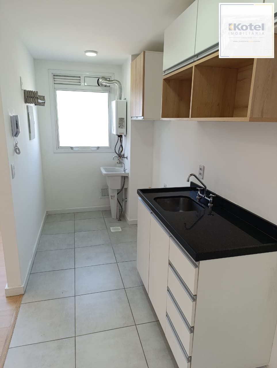 Apartamento 2 dormitórios/quartos, 1 vaga/box, no Bairro Partenon em Porto Alegre RS — foto 4