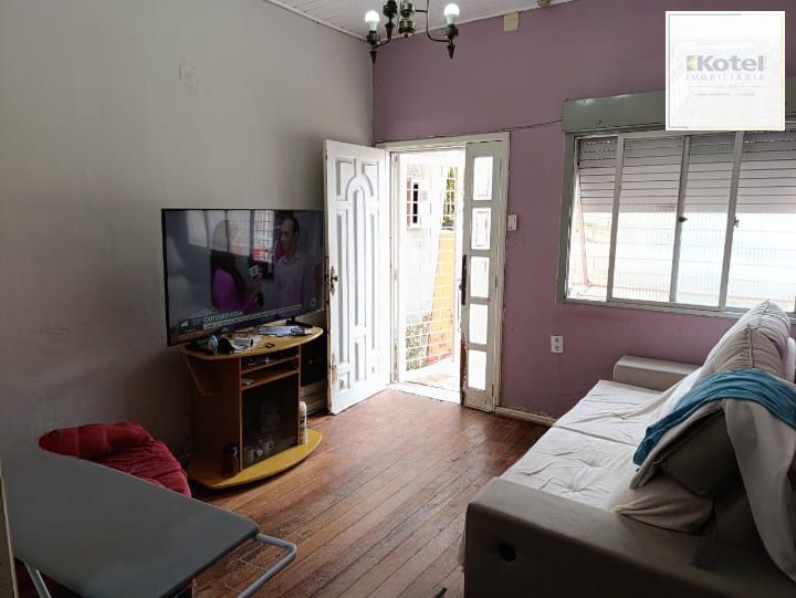 Casa com 3 quartos/dormitorios, vaga/ box garagem, no Bairro Aparício Borges, em Porto Alegre/RS