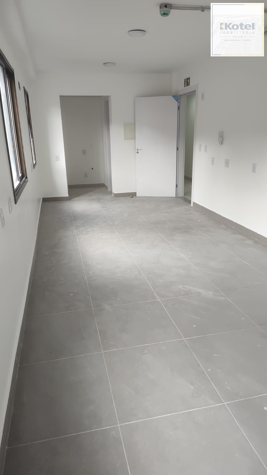 SALA COMERCIAL VENDA RUA PAULINO TEXEIRA PORTO ALEGRE