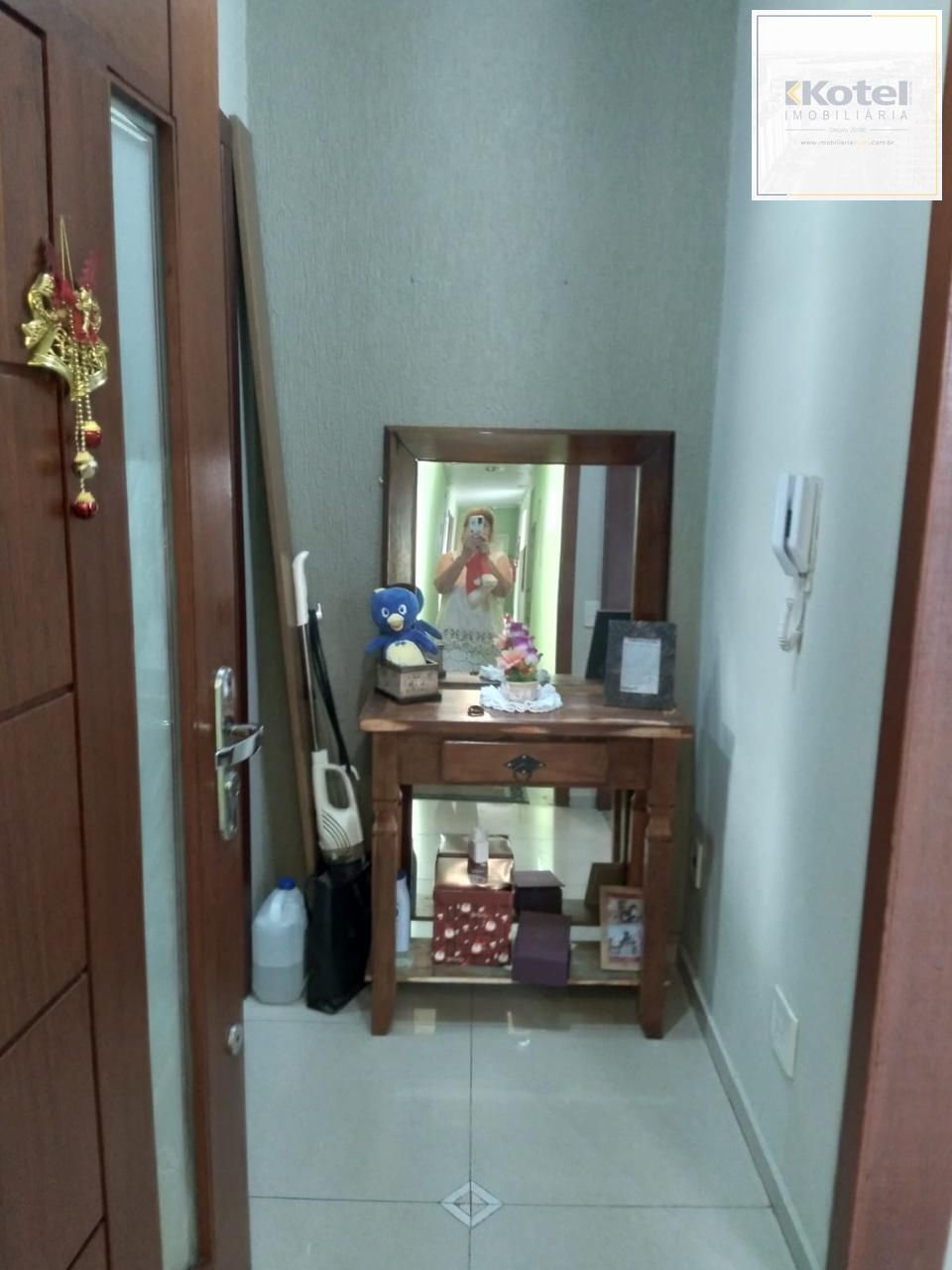 Apartamento Térreo 2 Dormitórios com Garagem – Bairro São José — foto 3