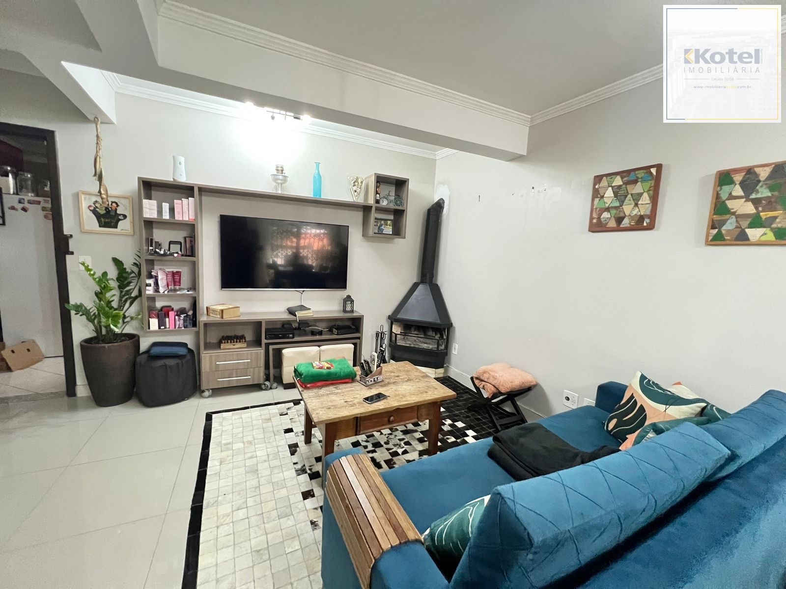 Casa à Venda em Sarandi - 3 Dormitórios, 1 Suíte, 2 vagas — foto 3