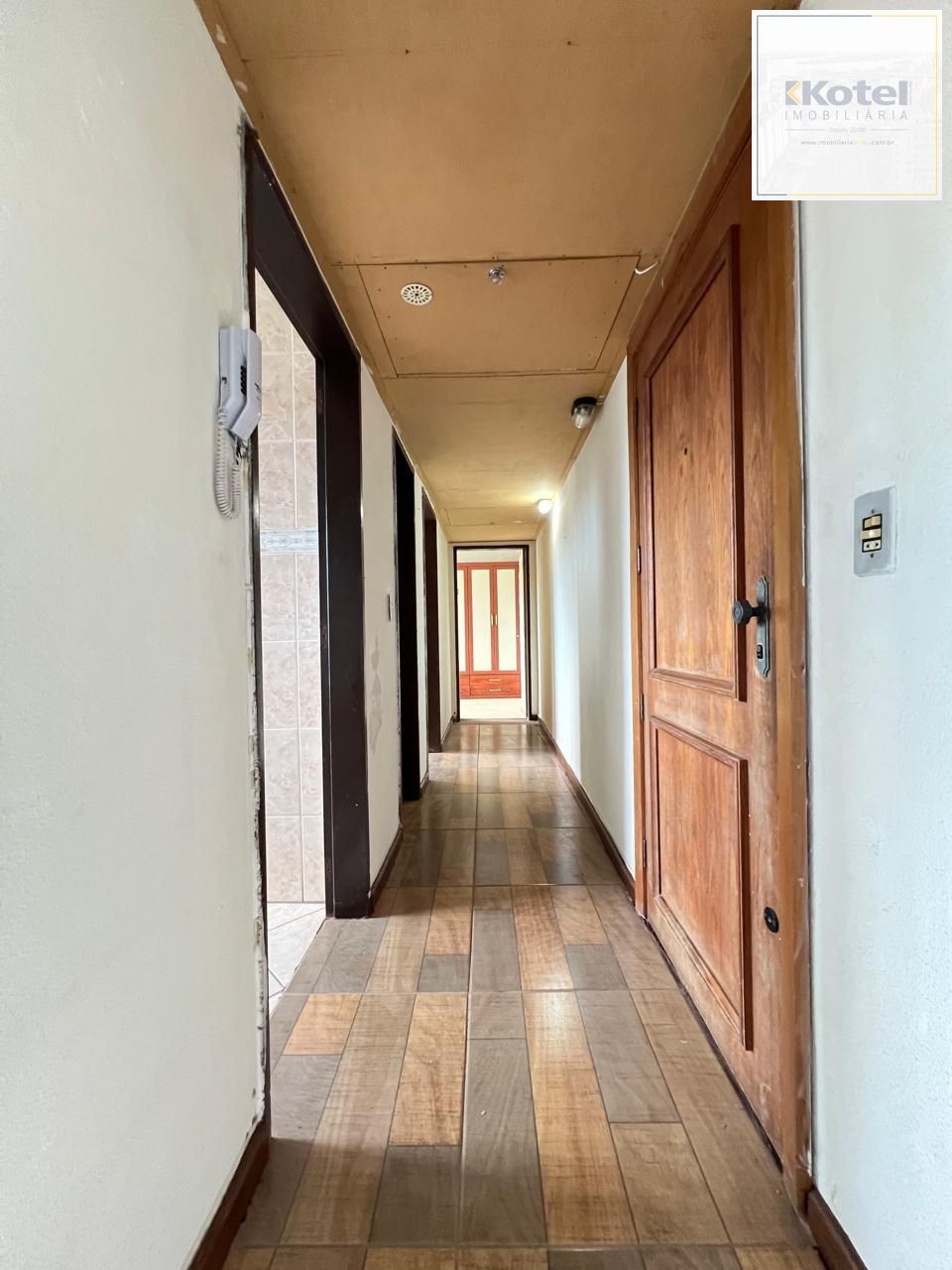 Oportunidade em Porto Alegre: Apartamento com 2 Dormitórios, 1 Vaga no J Sabará — foto 3