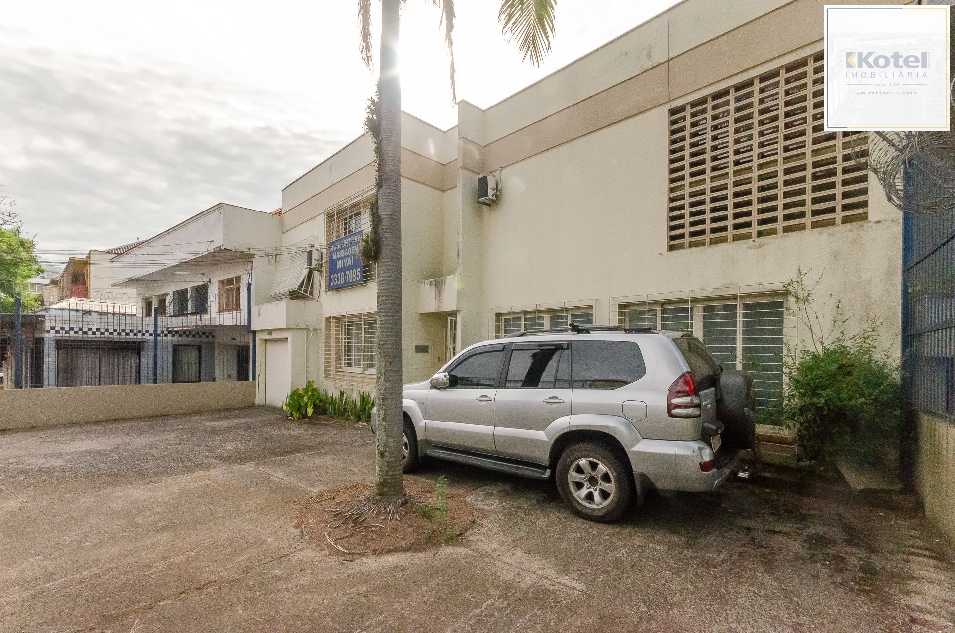 Ampla casa no bairro Petrópolis — foto 2
