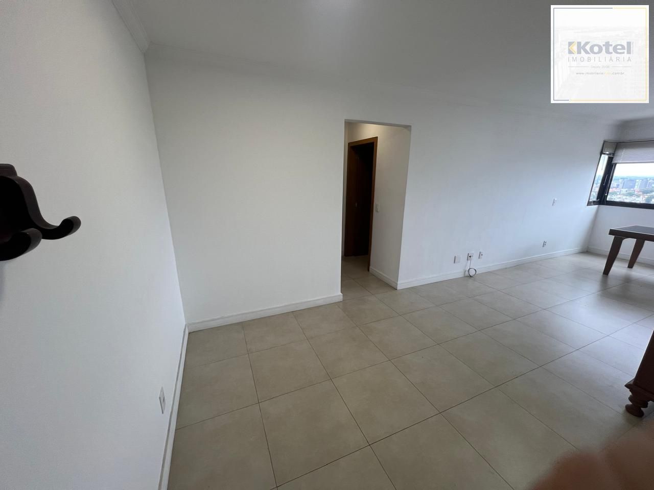 Apartamento, 2 quartos, à venda, 75 m², Três Figueiras - Porto Alegre — foto 4