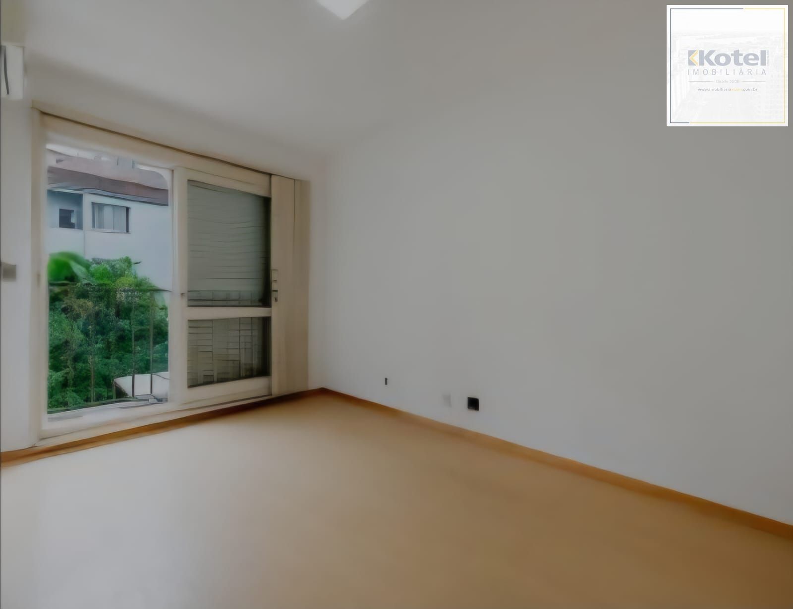 Apartamento com 111m², 3 dormitórios no bairro São João.