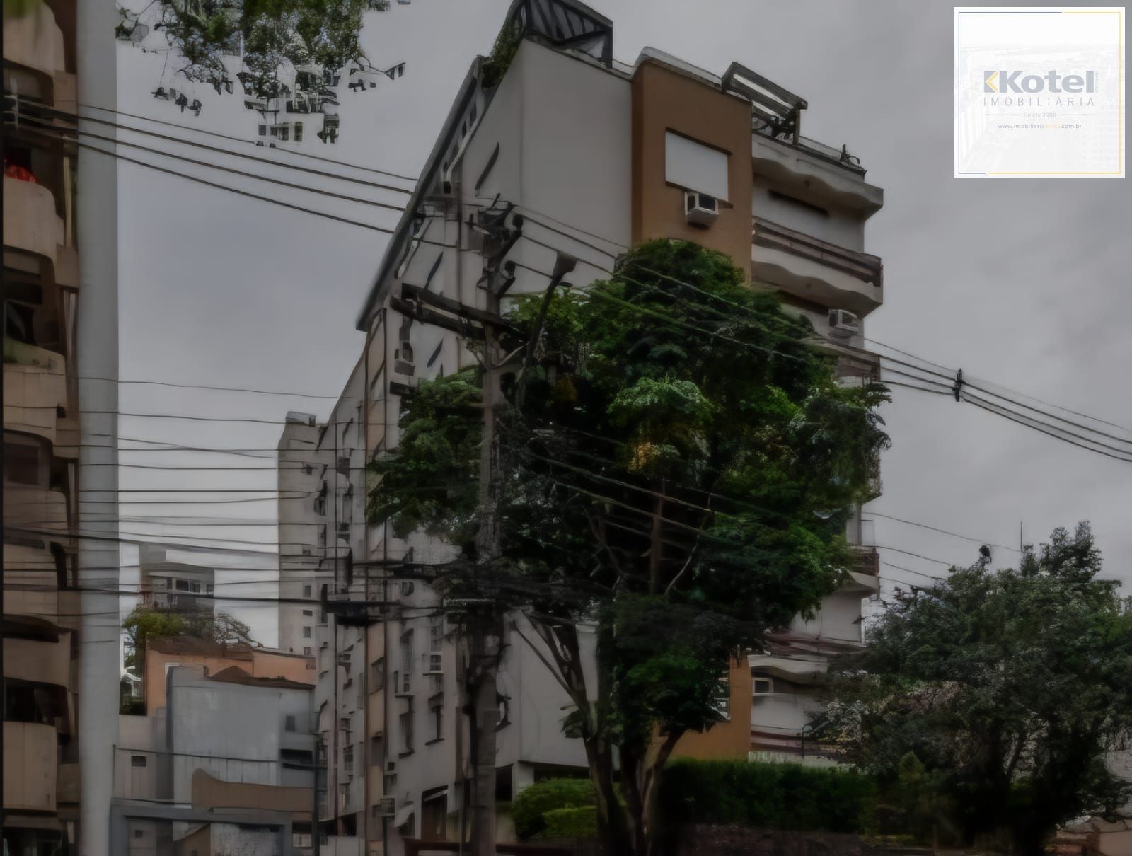 Apartamento com 111m², 3 dormitórios no bairro São João.