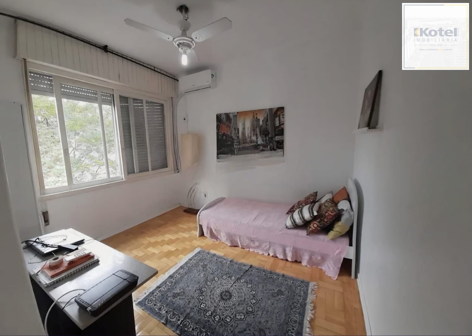 Edifício Aristocrata - Venda de apartamento com 2 dormitórios no bairro Petrópolis. — foto 5