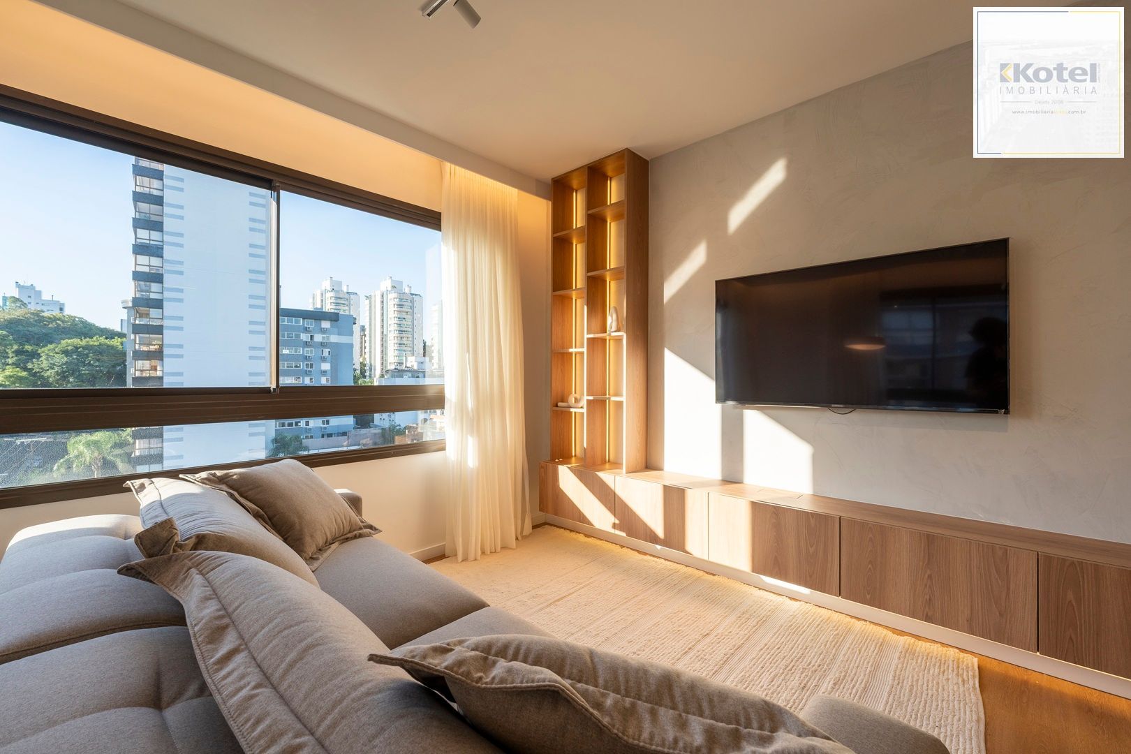 Miradouro - Apartamento 100% mobiliado no bairro Santa Cecília