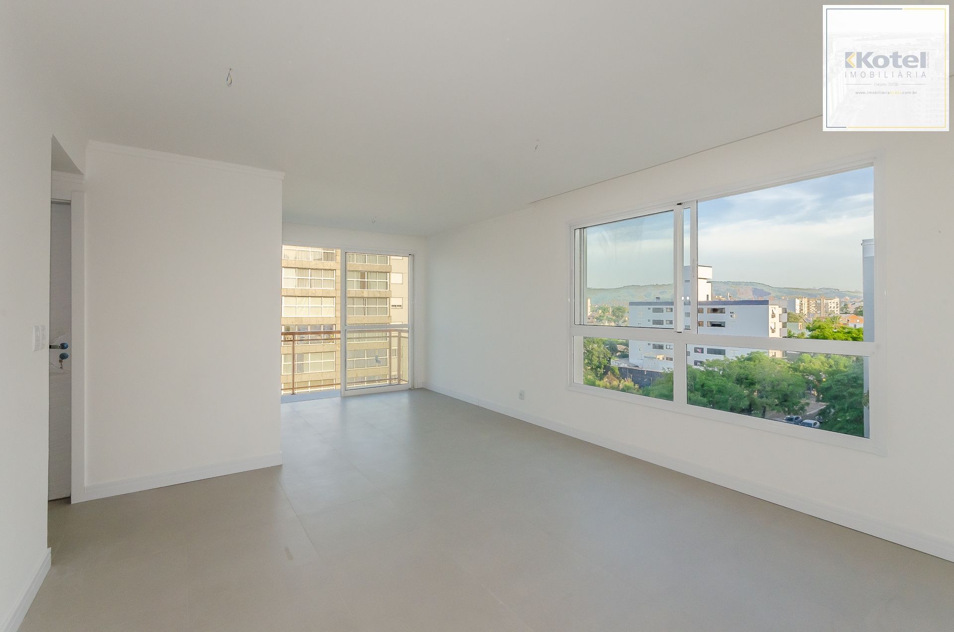 Panoramas Residence Apartamento de 3 dormitórios no bairro Vila Ipiranga