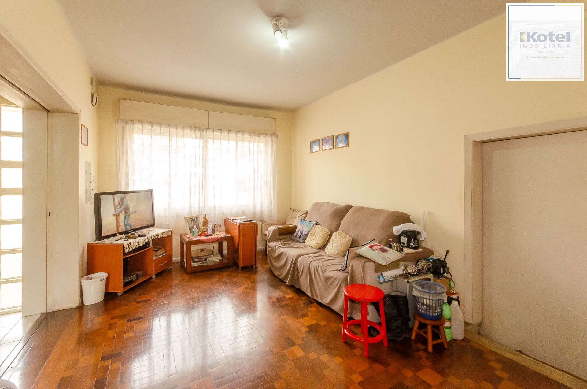 Ampla casa no bairro Petrópolis — foto 3