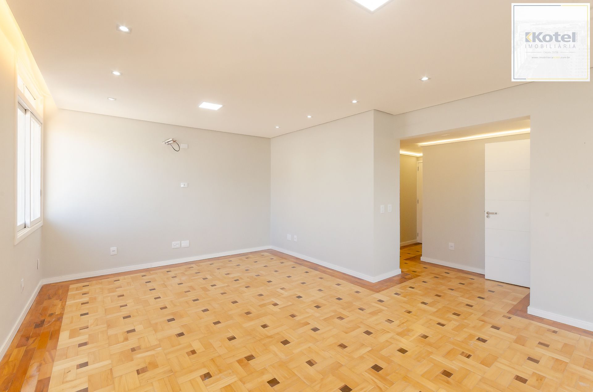 Edifício Anne Franke Apartamento com 3 Dormitórios no bairro Petrópolis