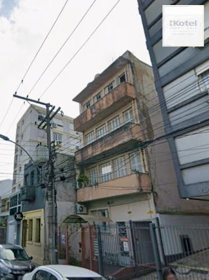 Edifício Madri - 2 dormitórios Centro Histórico