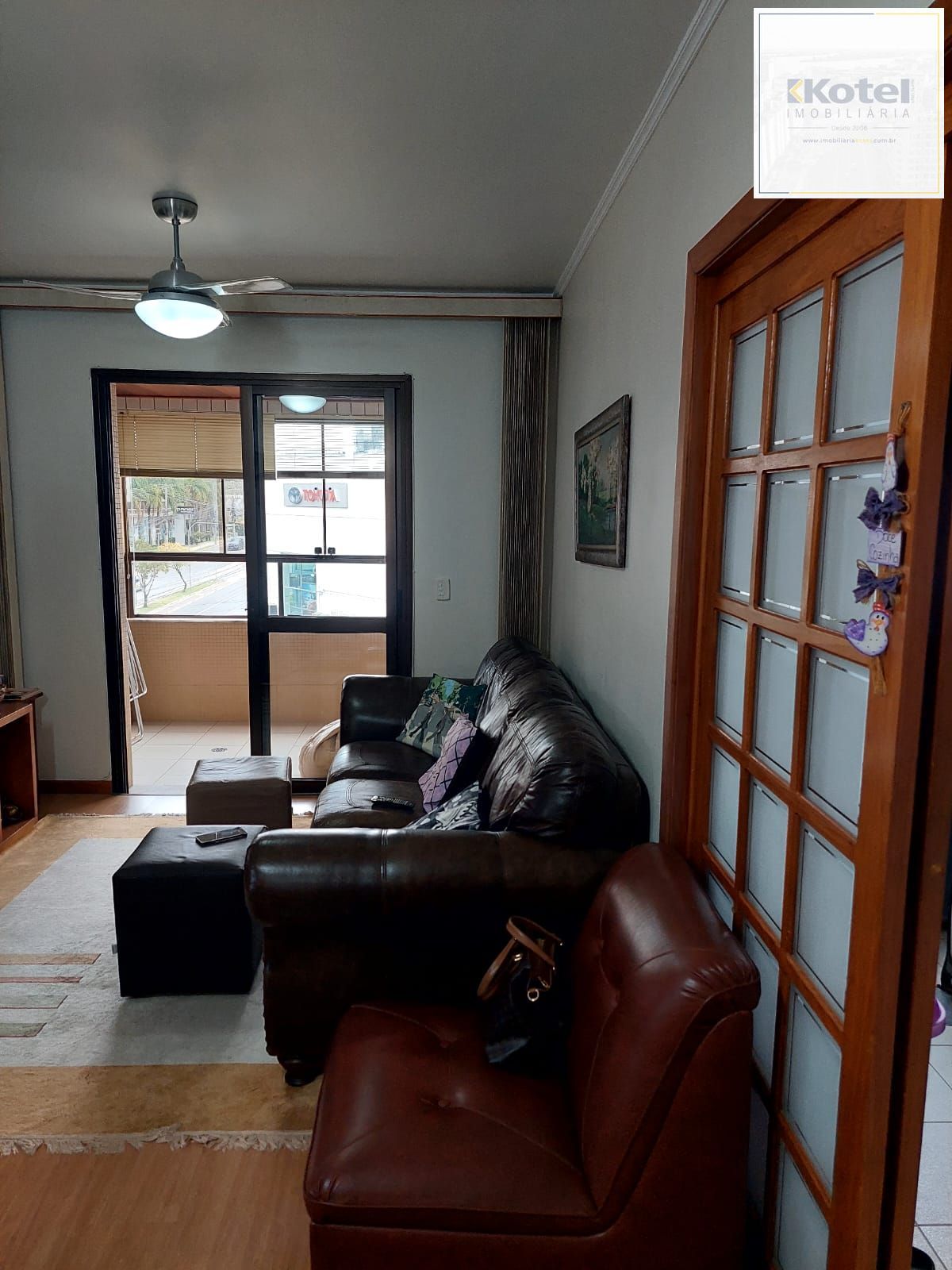 Edifício Les Halles de Paris Apartamento 2 dormitórios no bairro Três Figueiras