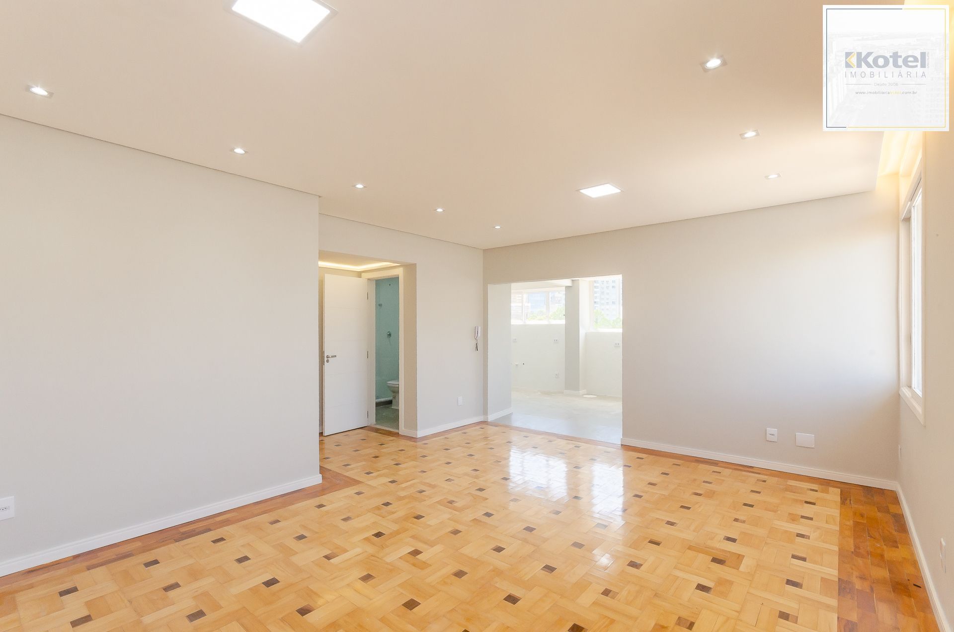 Edifício Anne Franke Apartamento com 3 Dormitórios no bairro Petrópolis