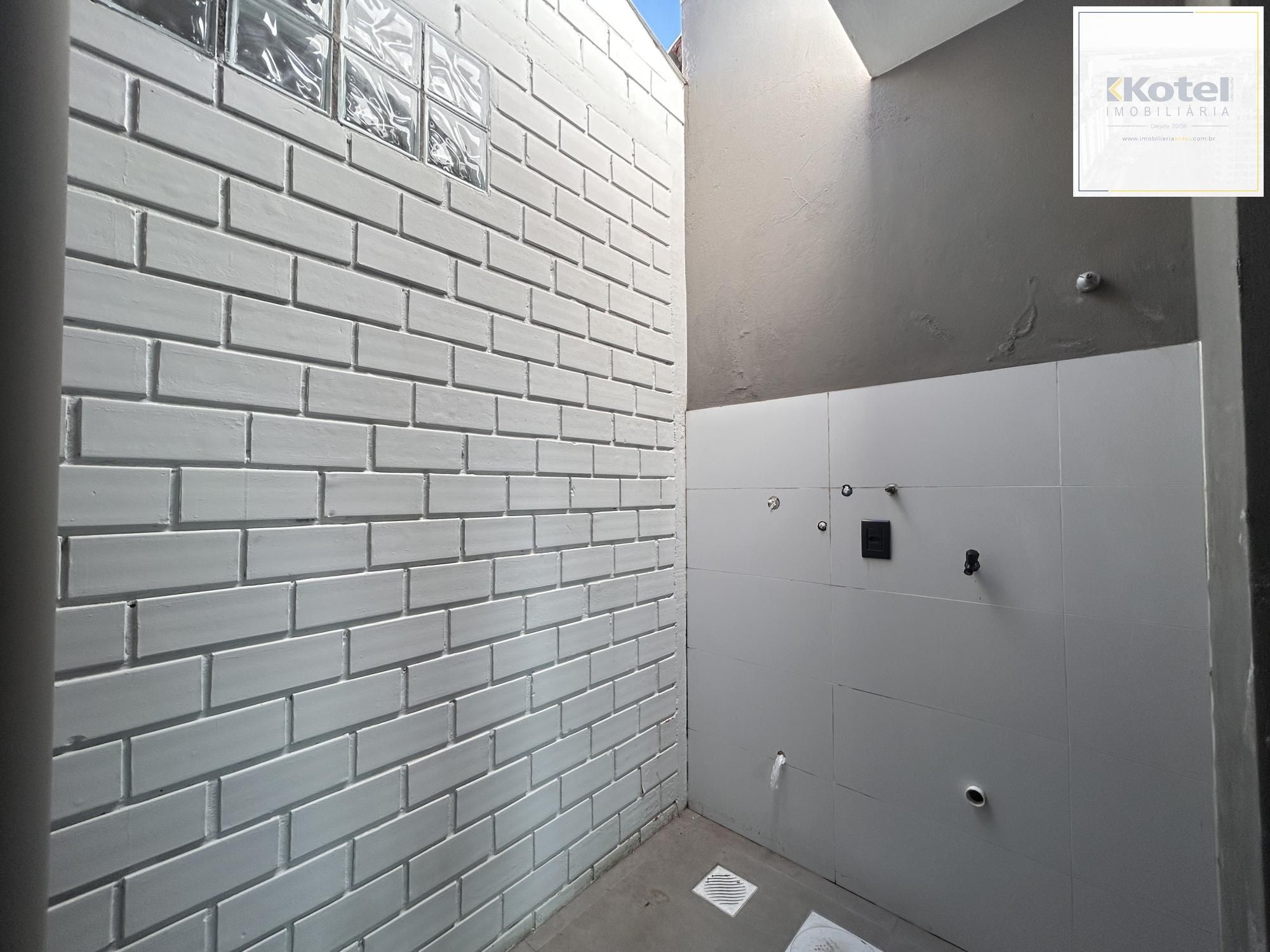 Casa 2 Dormitórios com Suíte | Garagem para 2 Carros | Ótima Localização em Canoas