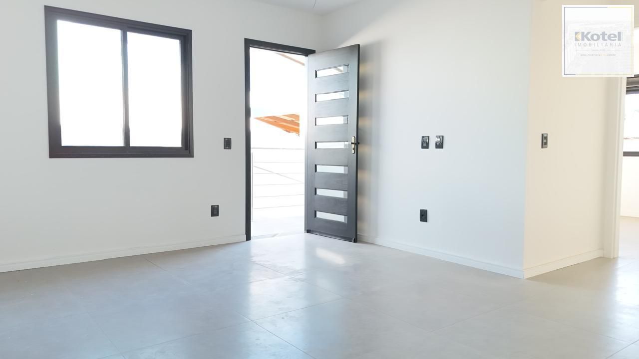 Oportunidade! 2 Dorms (1 Suíte) | Garagem 2 Carros | Excelente Localização em Canoas