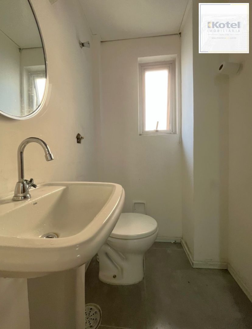 SALA Á VENDA NO MOINHOS DE VENTO