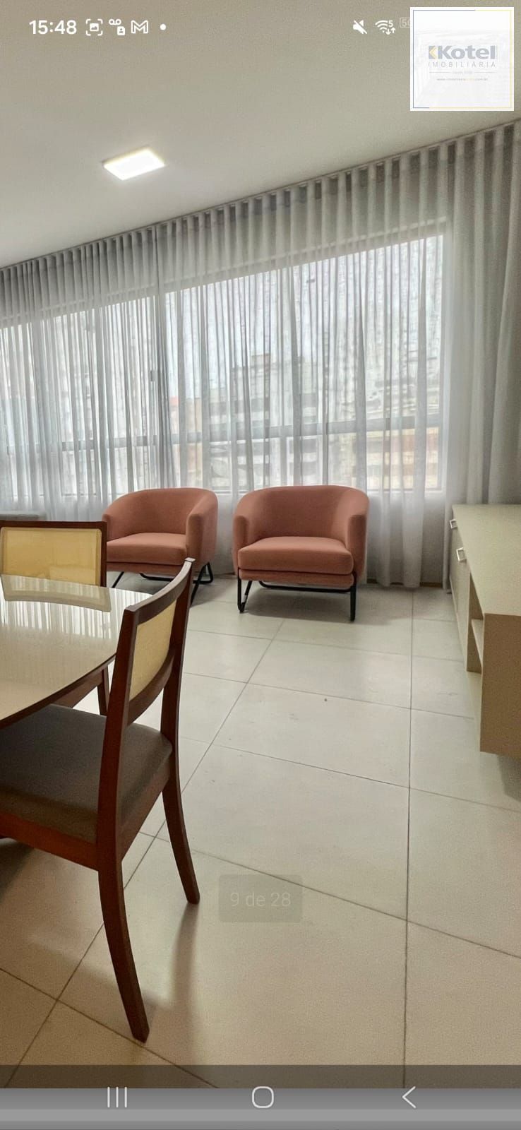 Apto Vila Àpia, Capão da Canoa, 154m², 03 suítes, lavabo, 2 vagas. Pertinho do mar, de frente pra avenida!