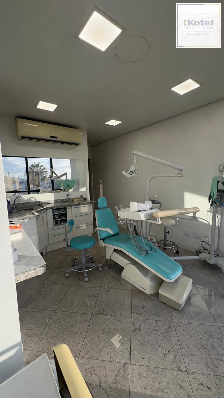 Sala Comercial à venda, 34m², Petrópolis - Porto Alegre — foto 4