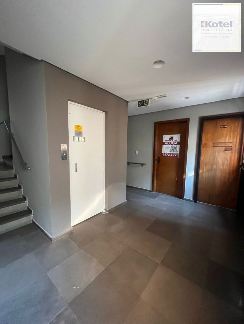 SALA Á VENDA NO MOINHOS DE VENTO