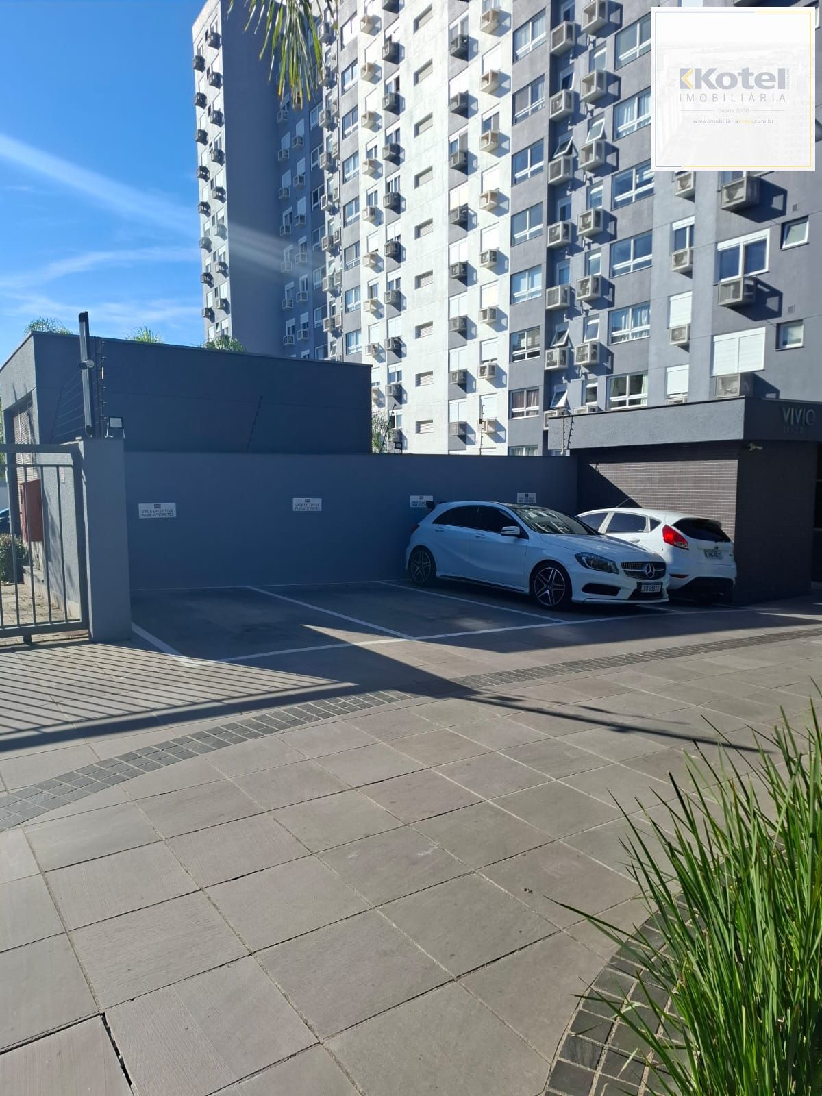 Ótimo apartamento, no Condomínio Vivio Lindóia, semi mobiliado, 3 dorm., vaga e infra completa. — foto 4