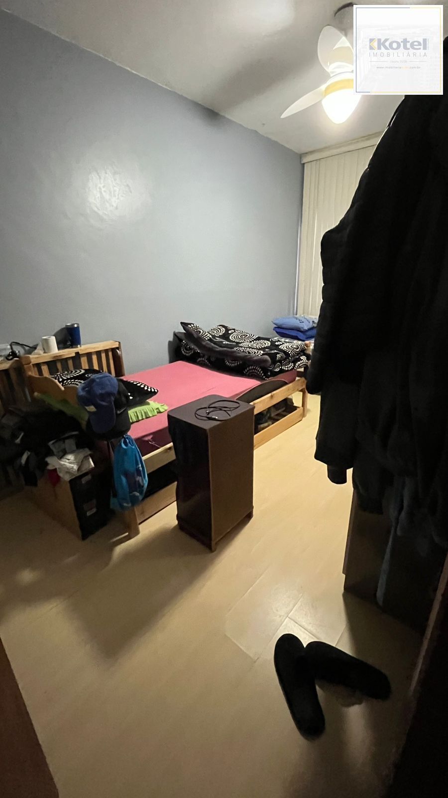 Sobrado Imponente com 4 Andares e 230m² – Garden Privativo e Lareira | R$ 1.480.000