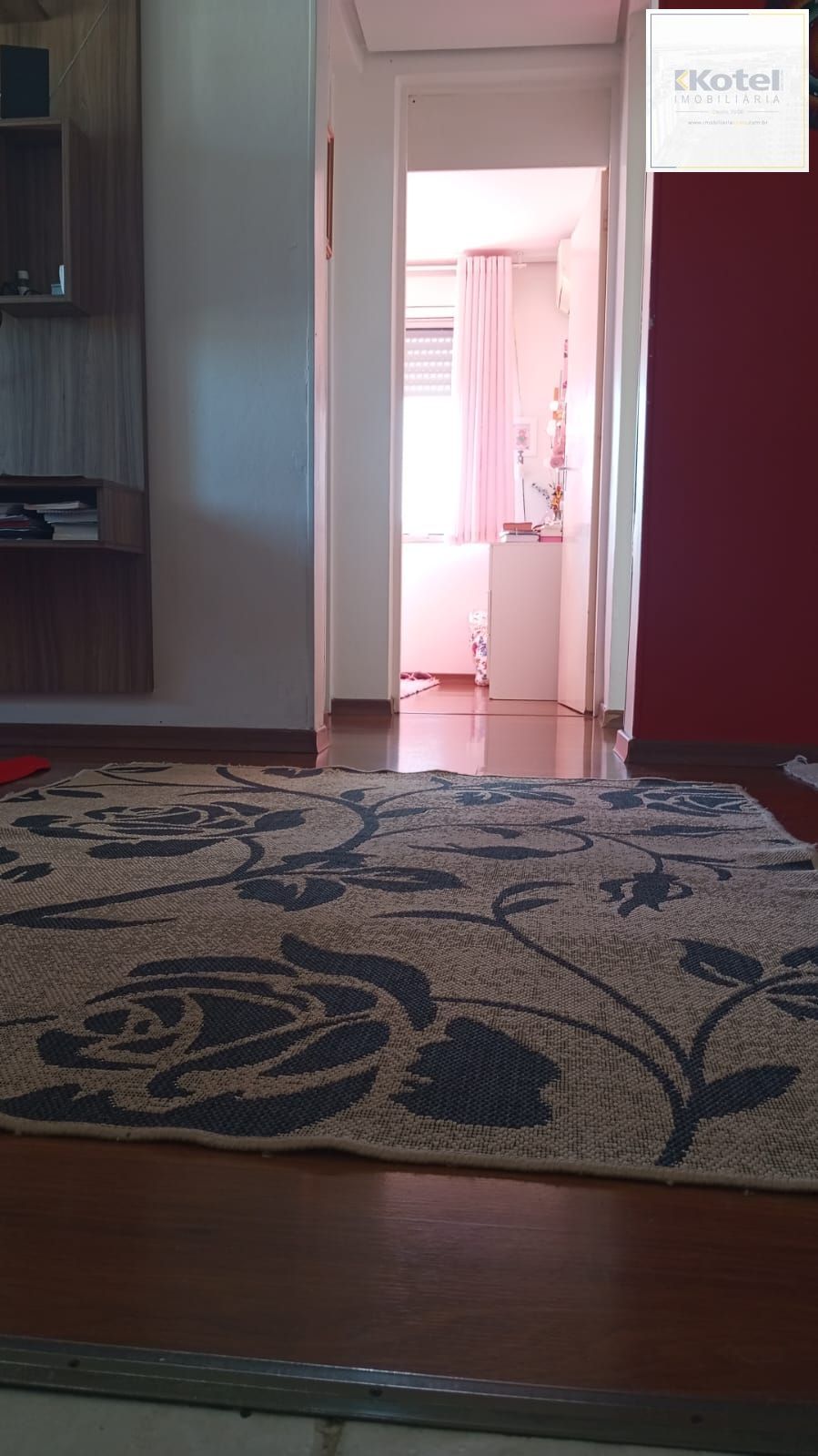 Apartamento de 02 dormitórios, no Vila Nova, Porto Alegre/RS